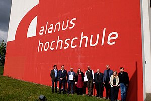 Waldorfpädagogik studieren: Alanus Hochschule und Waldorf Institut Witten Annen unterschreiben Kooperationsvertrag