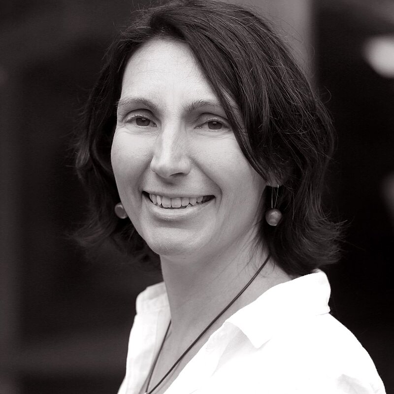 Ariane Clemens, M.A., Dipl. Ing.