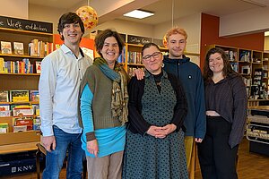 „Literatur hält zusammen“: Grundschulkinder in Bonn-Tannenbusch werden zu Autor:innen