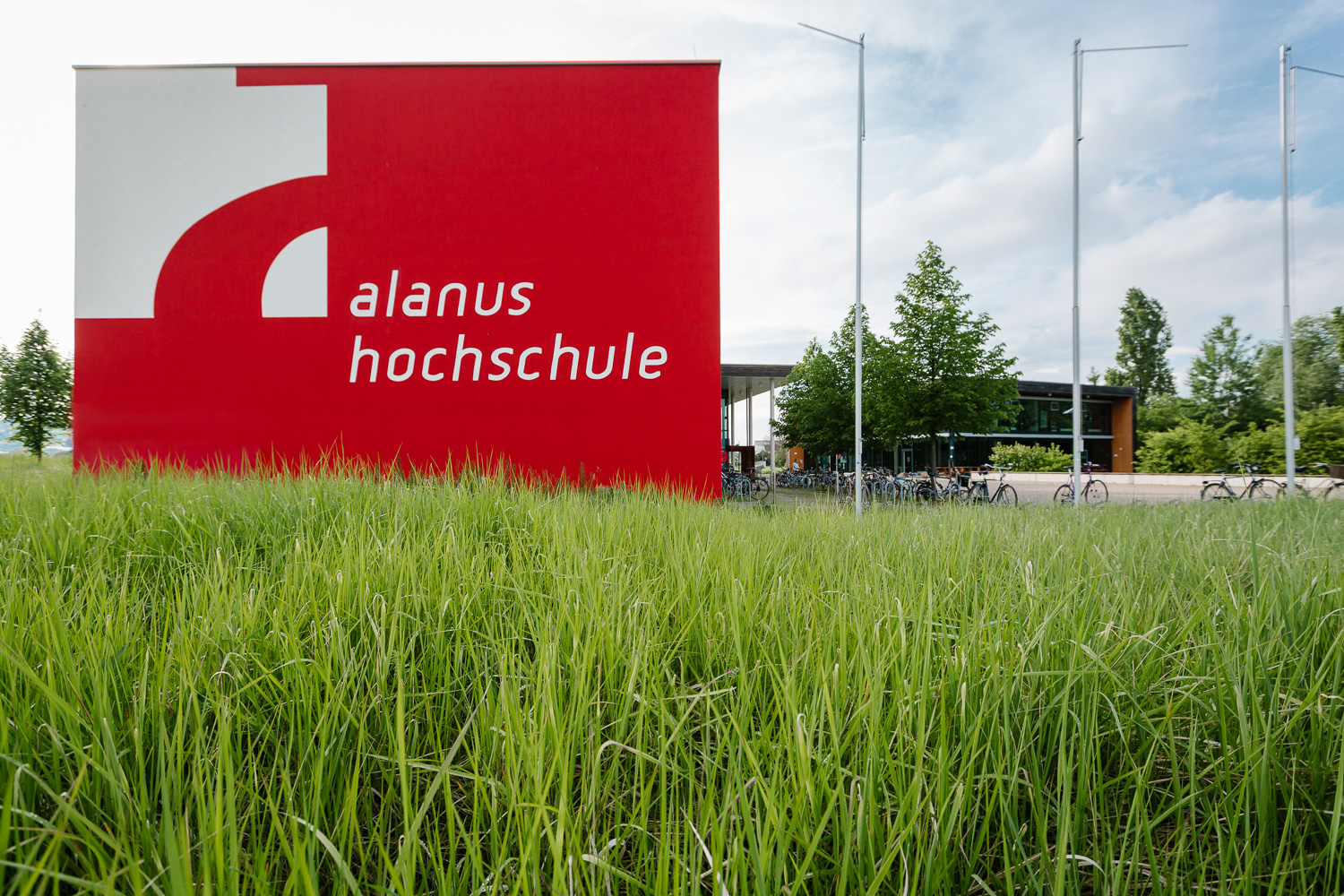 Wirtschaft plus Kunst studieren: 15 Jahre BWL an der Alanus Hochschule 