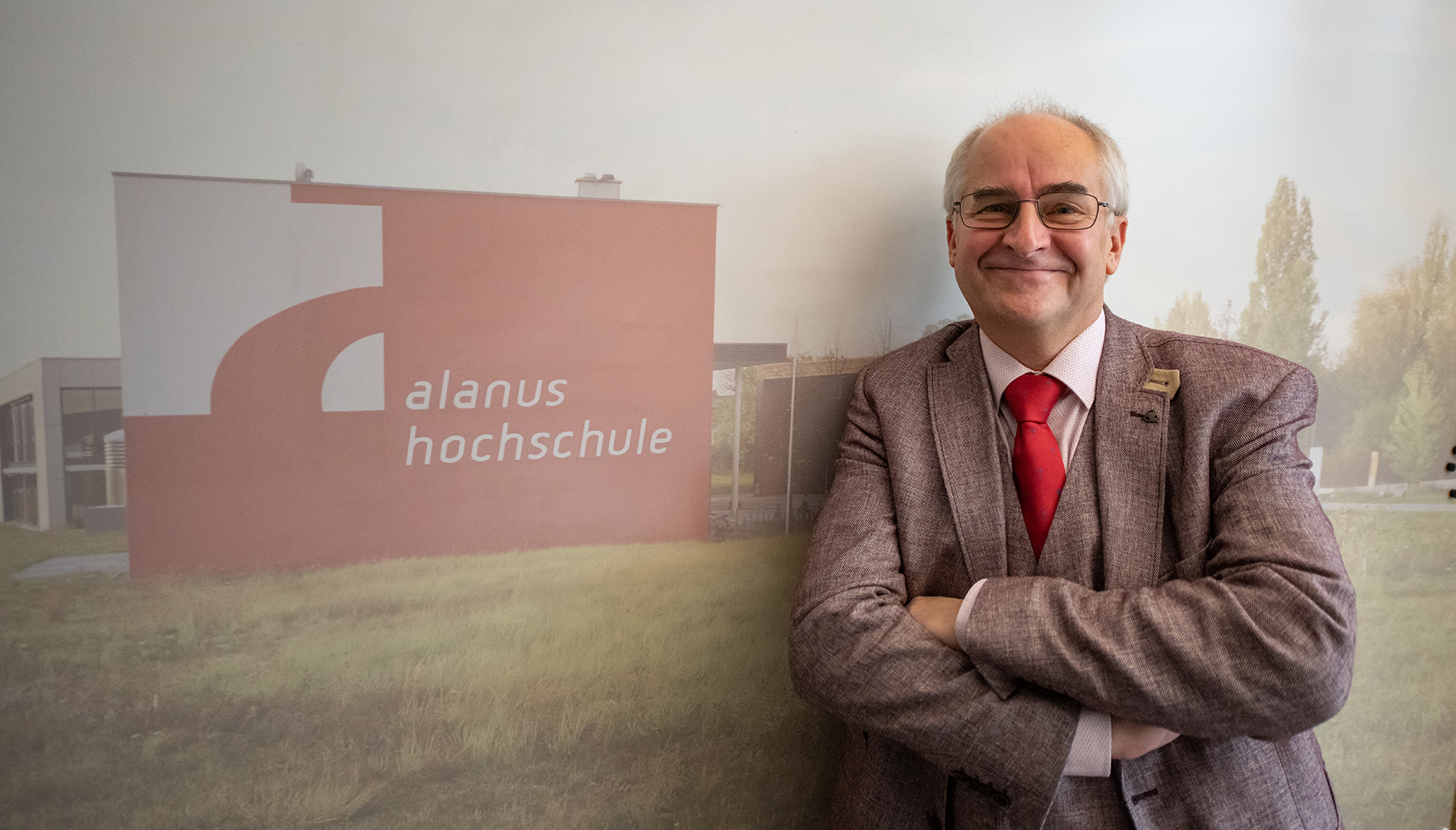 Hans-Joachim Pieper als Rektor der Alanus Hochschule bestätigt