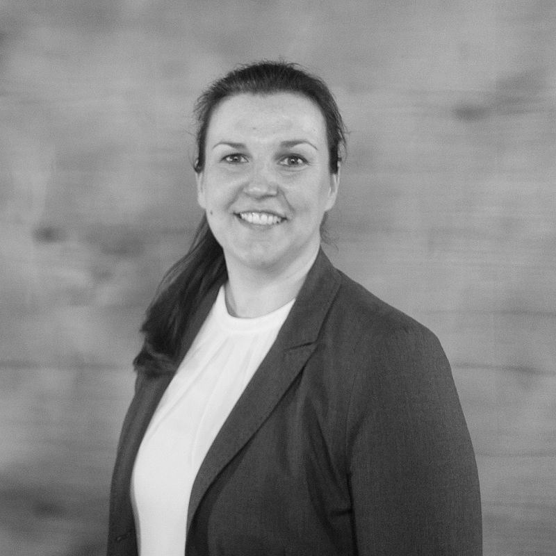 Porträtfoto in schwarz-weiß von Daniela Peter