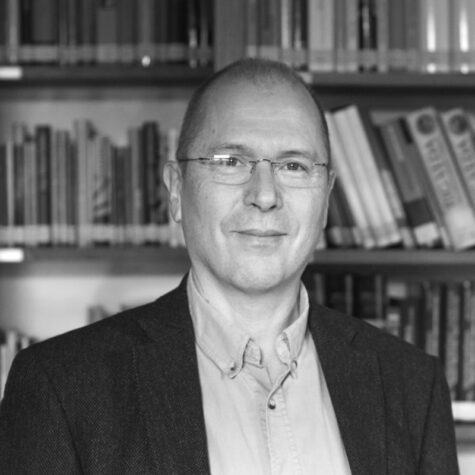 Porträtfoto in schwarz-weiß von Prof. Dr. M. Michael Zech