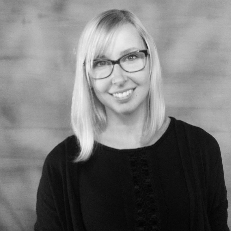 Porträtfoto in schwarz-weiß von Marlene Nockmann (M.Ed.)