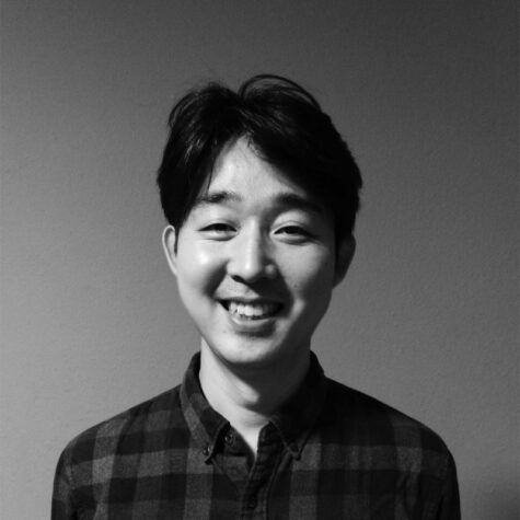 Porträtfoto in schwarz-weiß von Youngjik Jung