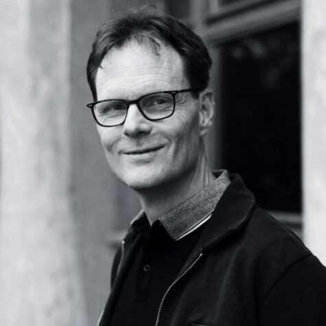 Prof. Dr.  Christian Tewes