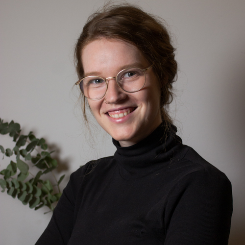 Karina_Schmidt_Alumna_Alanus_Hochschule_Master_BWL