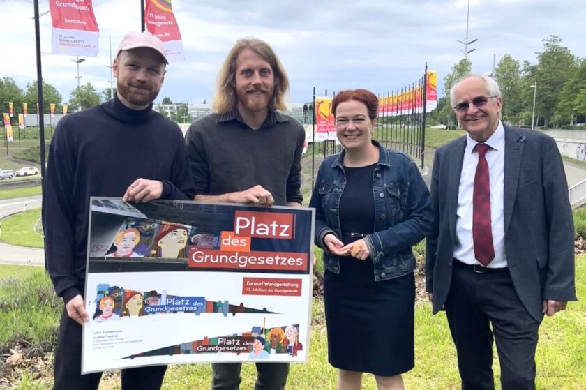 Foto, von Links: Andrew Friedrich, Lukas Zimmermann, Katja Dörner, Hans-Joachim Pieper © Alanus Hochschule