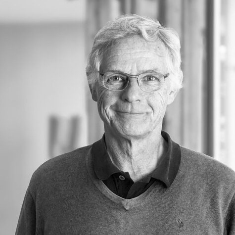 Prof. Dr.  Bernd  Rosslenbroich