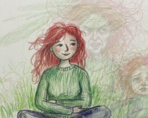 Mädchen im Gras mit ihren inneren Gefühlswelten Bunte Zeichnung eines Mädchens mit roten, zerzausten Haaren, das im Schneidersitz lächelnd im Gras sitzt. Hinter ihr sind transparent überlagerte Versionen ihre